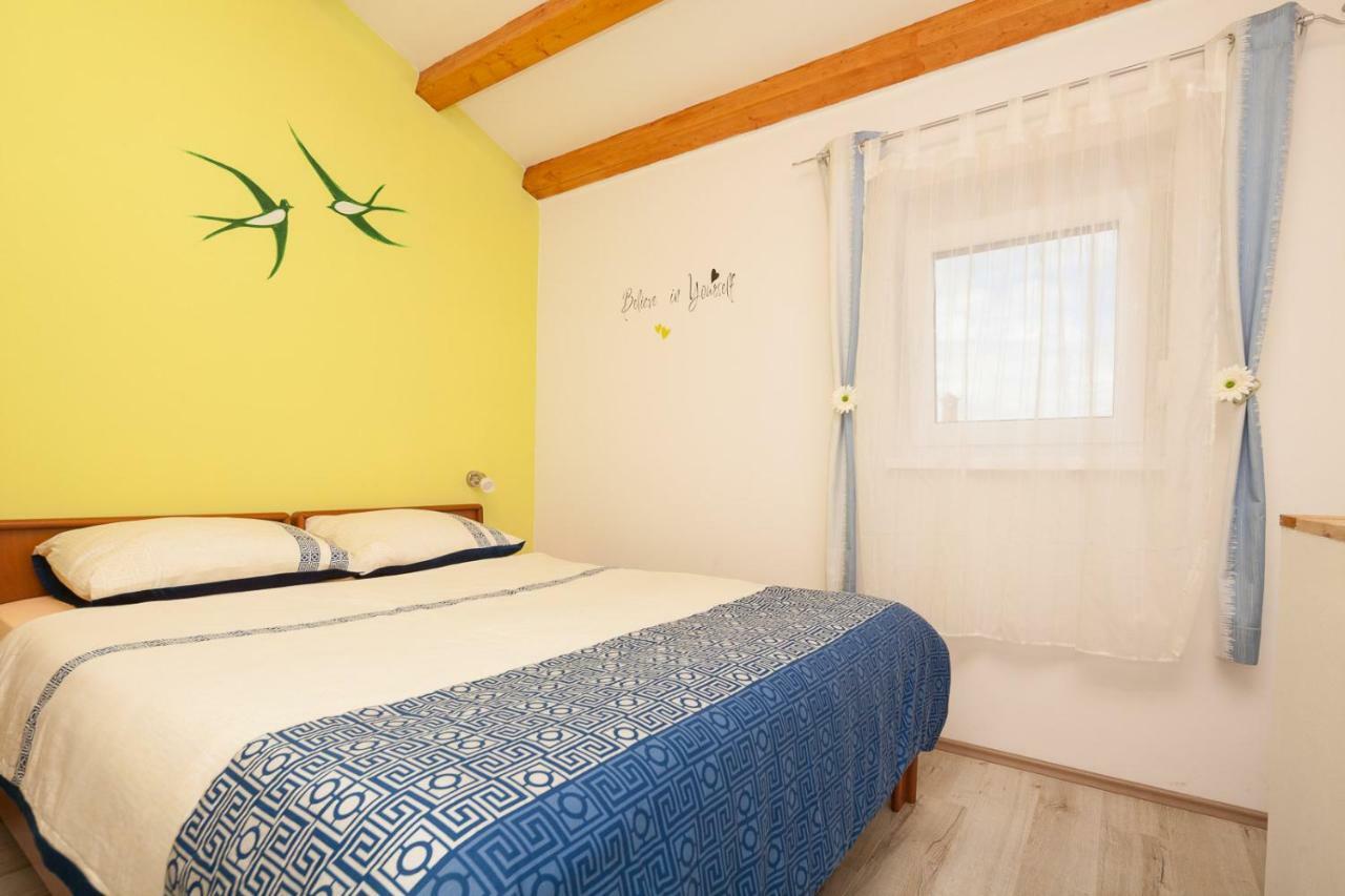 Apartament Miramare Pomer Zewnętrze zdjęcie