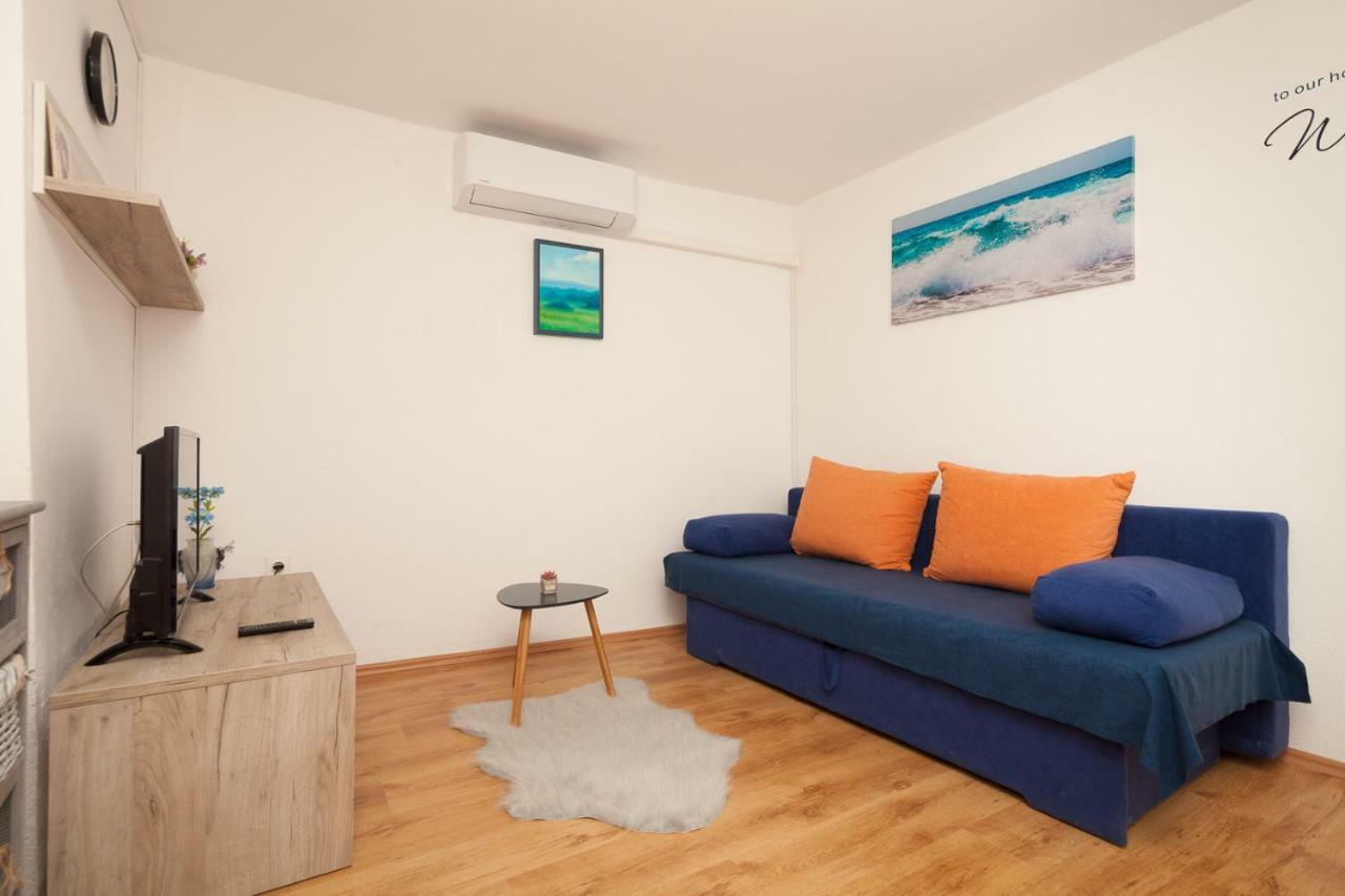 Apartament Miramare Pomer Zewnętrze zdjęcie